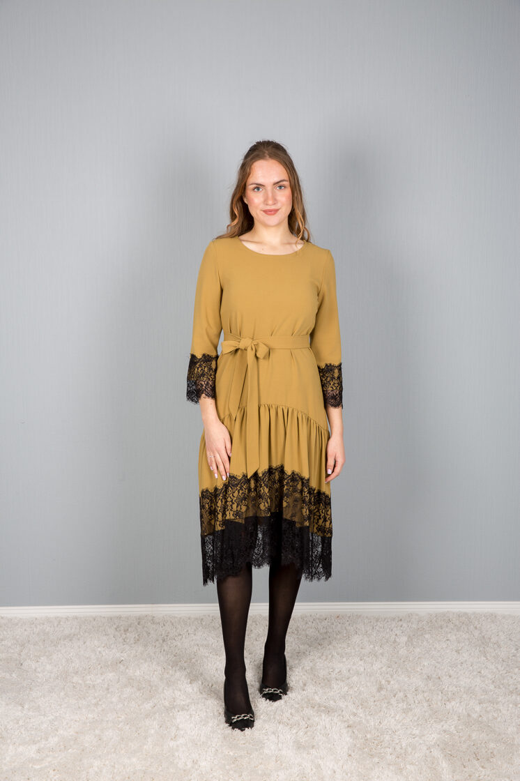 Mustard yellow dress with black lace - Fall/winter collection - Dresses,  kniting jacket, hats
