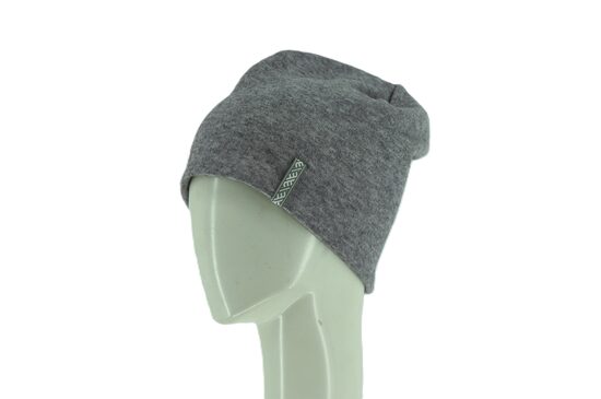 Pelēki melandža cepure