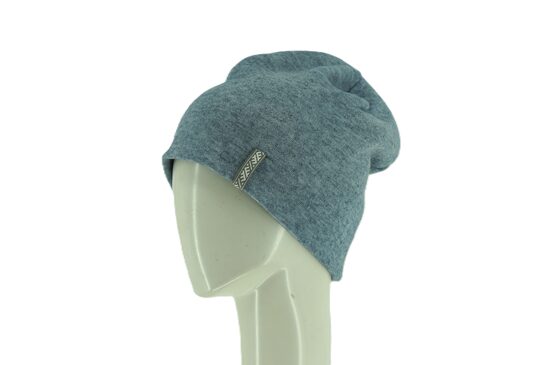 Gaiši zila melandža cepure